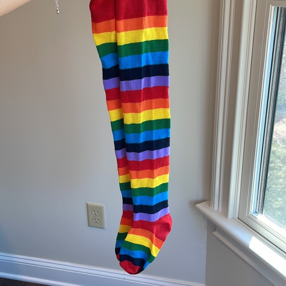 Rainbow, knee-high, footed women’s socks - Picture 6 of 6